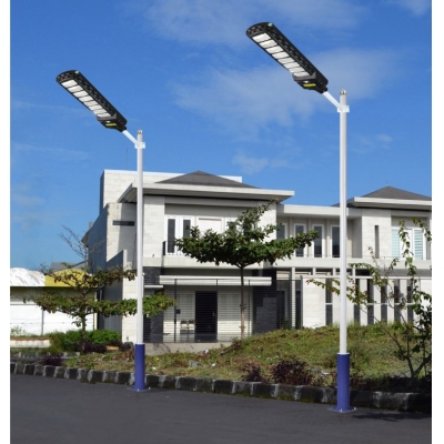 Lámpara de carretera integrada 200w 250w 300w 350w 400w al aire libre todo en una farola solar